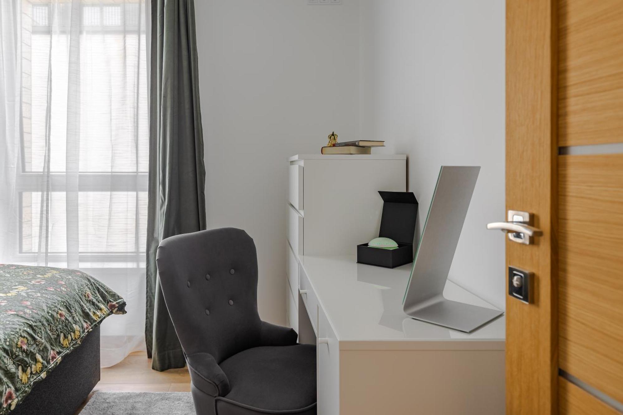 Fantasy House, Cozzy Apartmens, Free Parking, Long Stays Welcome Wilno Zewnętrze zdjęcie